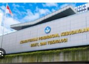 Dengarkan Keluhan Kami, Pak Menteri!” – Suara Hati Orang Tua Siswa di Makassar