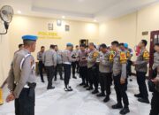 Propam Polrestabes Makassar Periksa Kelengkapan dan Sikap Tampang Personel