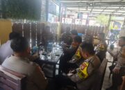 Kapolsek Rappocini Beri Arahan kepada Bhabinkamtibmas, Dorong Pelayanan yang Humanis dan Responsif